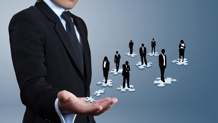 Định Hướng Tương Lai: Những Xu Hướng Mới Trong Các Học Thuyết Quản Lý